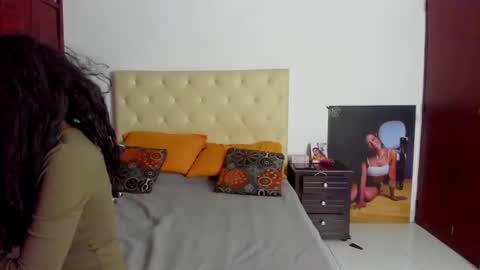 Luissa online show from March 8, 12:20 pm