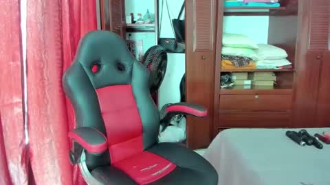 Luissa online show from March 9, 3:16 pm