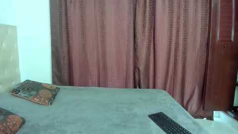 Luissa online show from February 10, 11:36 am