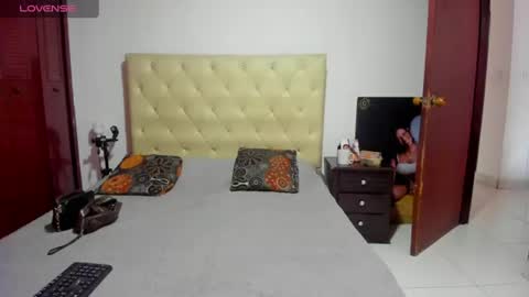 Snapshot of luissa_s1 chatting on June 28, 1:39 pm Luissa online show from June 28, 1:39 pm