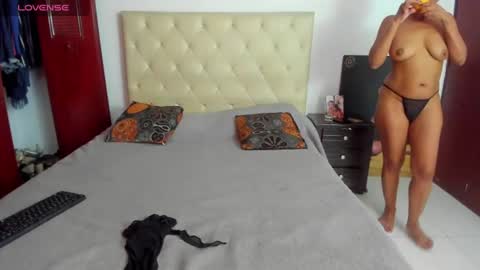 Snapshot of luissa_s1 chatting on July 4, 2:45 pm Luissa online show from July 4, 2:45 pm