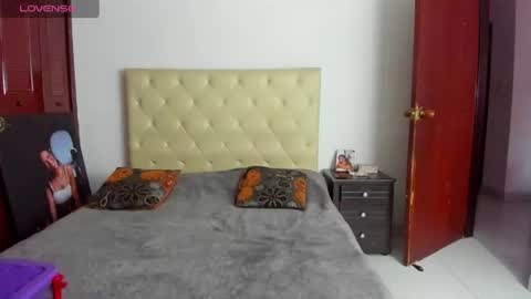 Snapshot of luissa_s1 chatting on July 30, 11:42 am Luissa online show from July 30, 11:42 am