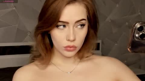 Lizzy online show from November 7, 11:10 am