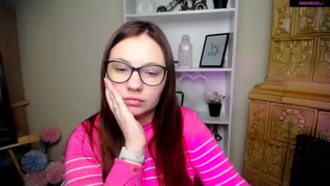 Luiza online show from December 15, 5:44 am