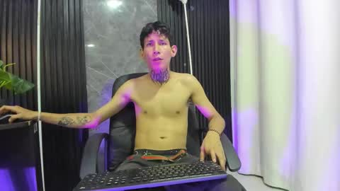 lujuriau_u online show from November 14, 4:55 am