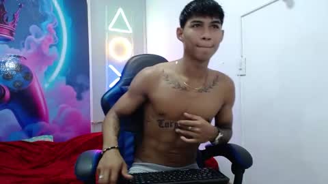 Snapshot of luka_big18 chatting on June 4, 11:33 pm Luka big18 online show from June 4, 11:33 pm