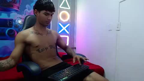Snapshot of luka_big18 chatting on June 15, 12:24 am Luka big18 online show from June 15, 12:24 am
