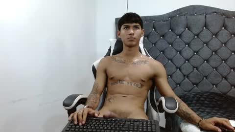 Snapshot of luka_big18 chatting on June 25, 5:12 am Luka big18 online show from June 25, 5:12 am