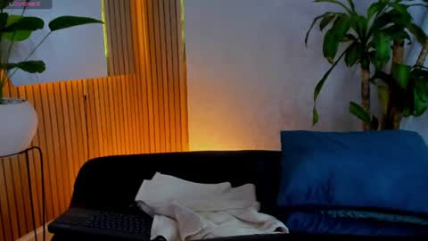 Snapshot of lukas_green1 chatting on June 9, 8:20 pm Lukas Green online show from June 9, 8:20 pm