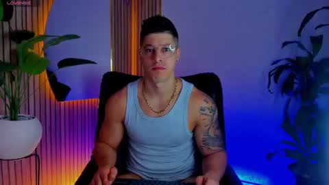 Snapshot of lukas_green1 chatting on June 12, 8:08 pm Lukas Green online show from June 12, 8:08 pm