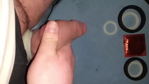 Snapshot of lukasaq chatting on November 23, 1:05 am lukasaq online show from November 23, 1:05 am