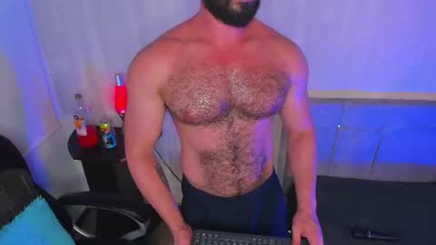 luke diaz7 online show from August 3, 11:41 pm