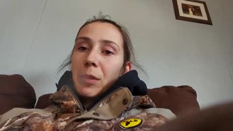 Lukeandali420 online show from February 25, 9:35 pm