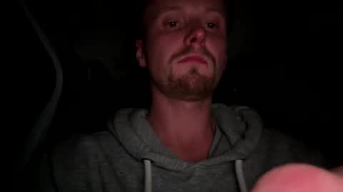 lukeeeeey96 online show from November 12, 2:34 am