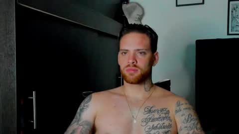 Snapshot of lukeglanton17 chatting on March 2, 2:51 am Luke online show from March 2, 2:51 am