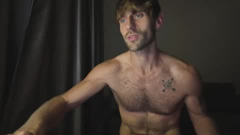 MR. Luke Gunn online show from November 8, 3:18 am