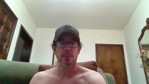 Luke online show from March 29, 2:11 am