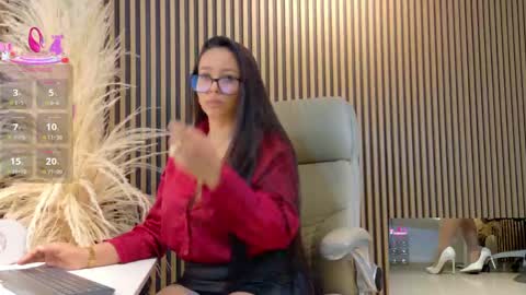 Snapshot of lulu_072 chatting on May 23, 12:38 am lulu online show from May 23, 12:38 am