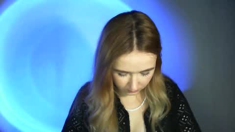 Lulu Baby18 online show from February 12, 7:13 pm