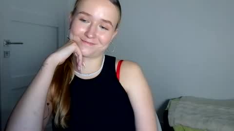 Lulu Baby18 online show from May 9, 4:56 pm