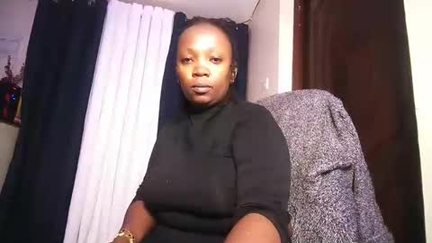 lulu_sparks1 online show from May 4, 3:57 am