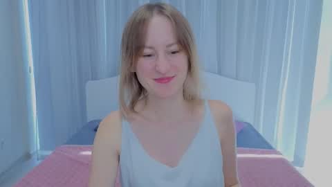 Lily online show from September 18, 10:06 am
