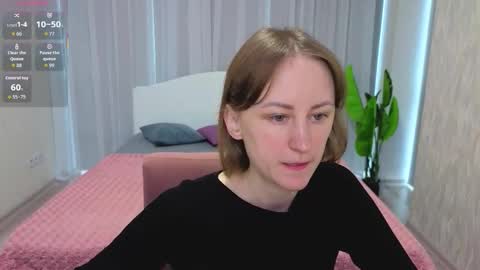 Lily online show from October 7, 10:34 am