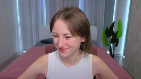 Lily online show from October 17, 9:23 am