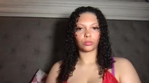 LuLu Valenttine Hot Sexy HawaiianCape Verde online show from February 24, 9:18 am