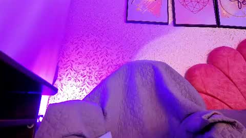 Luly online show from July 4, 3:35 am