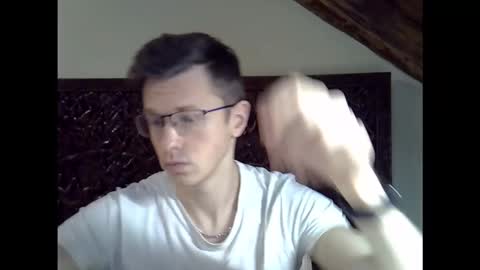 Andrew independent model 2000-0000 CET daily online show from February 19, 8:16 pm