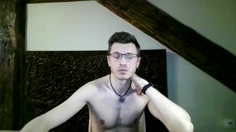 Andrew independent model 2000-0000 CET daily online show from April 16, 8:42 pm