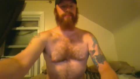 Snapshot of lumberjackk4u chatting on September 29, 3:00 am lumberjackk4u online show from September 29, 3:00 am