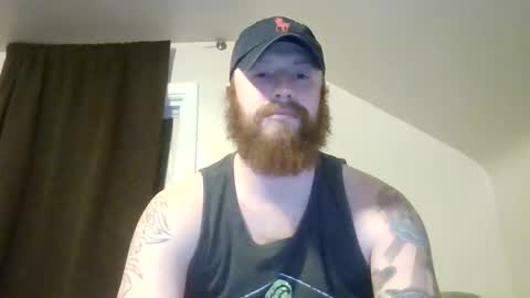 Snapshot of lumberjackk4u chatting on March 16, 5:35 am lumberjackk4u online show from March 16, 5:35 am
