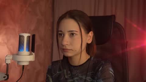 Snapshot of lumenova chatting on September 20, 12:00 am Amelia online show from September 20, 12:00 am