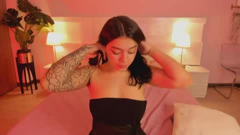 Snapshot of lummii_ chatting on May 30, 7:33 pm lummii_ online show from May 30, 7:33 pm