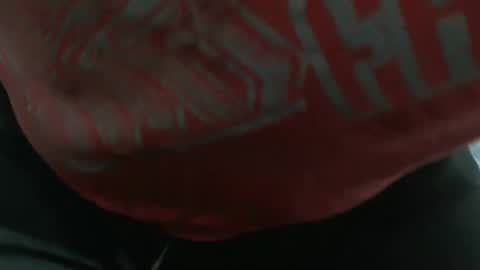 Snapshot of lun_cum chatting on February 24, 4:05 am lun_cum online show from February 24, 4:05 am