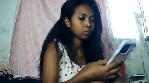 Snapshot of luna019 chatting on February 25, 7:31 am Luna online show from February 25, 7:31 am