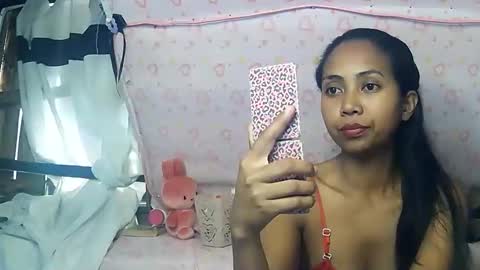 Snapshot of luna019 chatting on October 9, 12:25 pm Luna online show from October 9, 12:25 pm