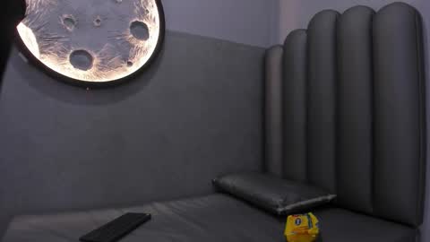 Luna online show from February 18, 12:01 pm