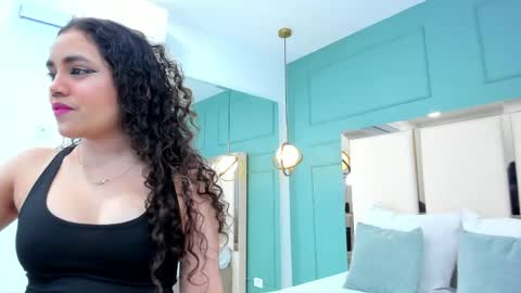 Snapshot of luna__vegga chatting on May 4, 5:53 pm Luna online show from May 4, 5:53 pm