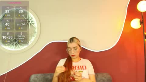 luna__velvet online show from March 10, 1:05 pm