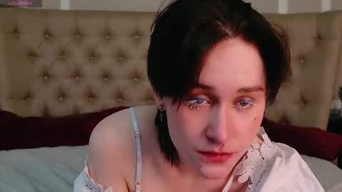 luna_backer online show from March 6, 5:09 pm