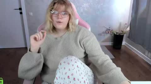 luna online show from April 29, 1:21 am