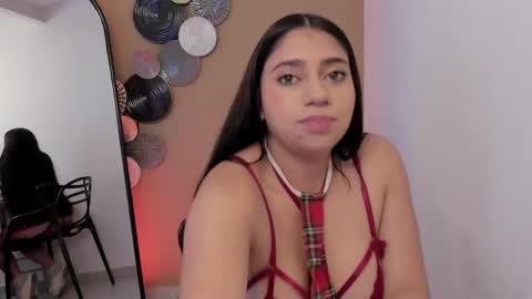 luna_cute14 online show from May 31, 1:40 pm