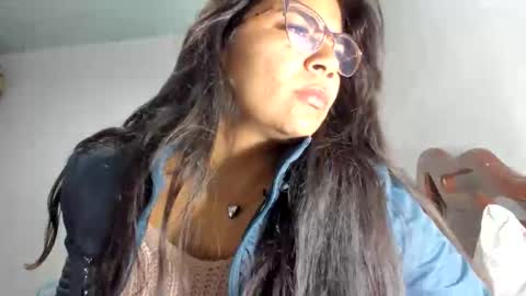 Snapshot of luna_dumont chatting on May 31, 10:55 am luna online show from May 31, 10:55 am