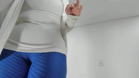 Snapshot of luna_dumont chatting on June 14, 11:12 am luna online show from June 14, 11:12 am
