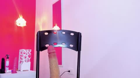 Snapshot of luna_ebony69 chatting on March 10, 8:14 pm Luna online show from March 10, 8:14 pm