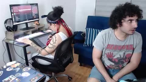 Snapshot of luna_evee chatting on November 2, 5:37 pm Evee online show from November 2, 5:37 pm