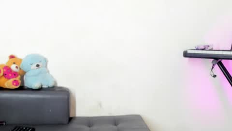 Snapshot of luna_fioree chatting on November 11, 4:45 am Luna Fioree online show from November 11, 4:45 am